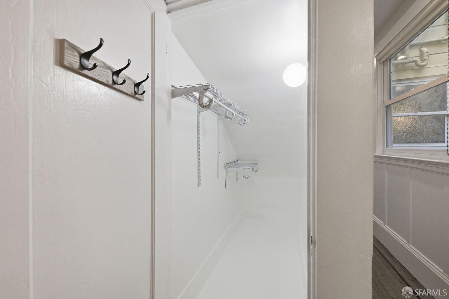 Detail Gallery Image 7 of 39 For 3452 18th St a,  San Francisco,  CA 94110 - 1 Beds | 1/1 Baths