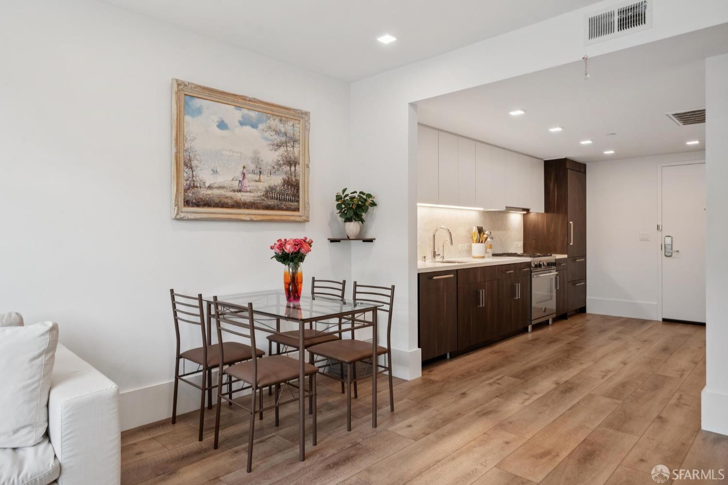 Detail Gallery Image 6 of 57 For 1288 Howard St #317,  San Francisco,  CA 94103 - 2 Beds | 2 Baths