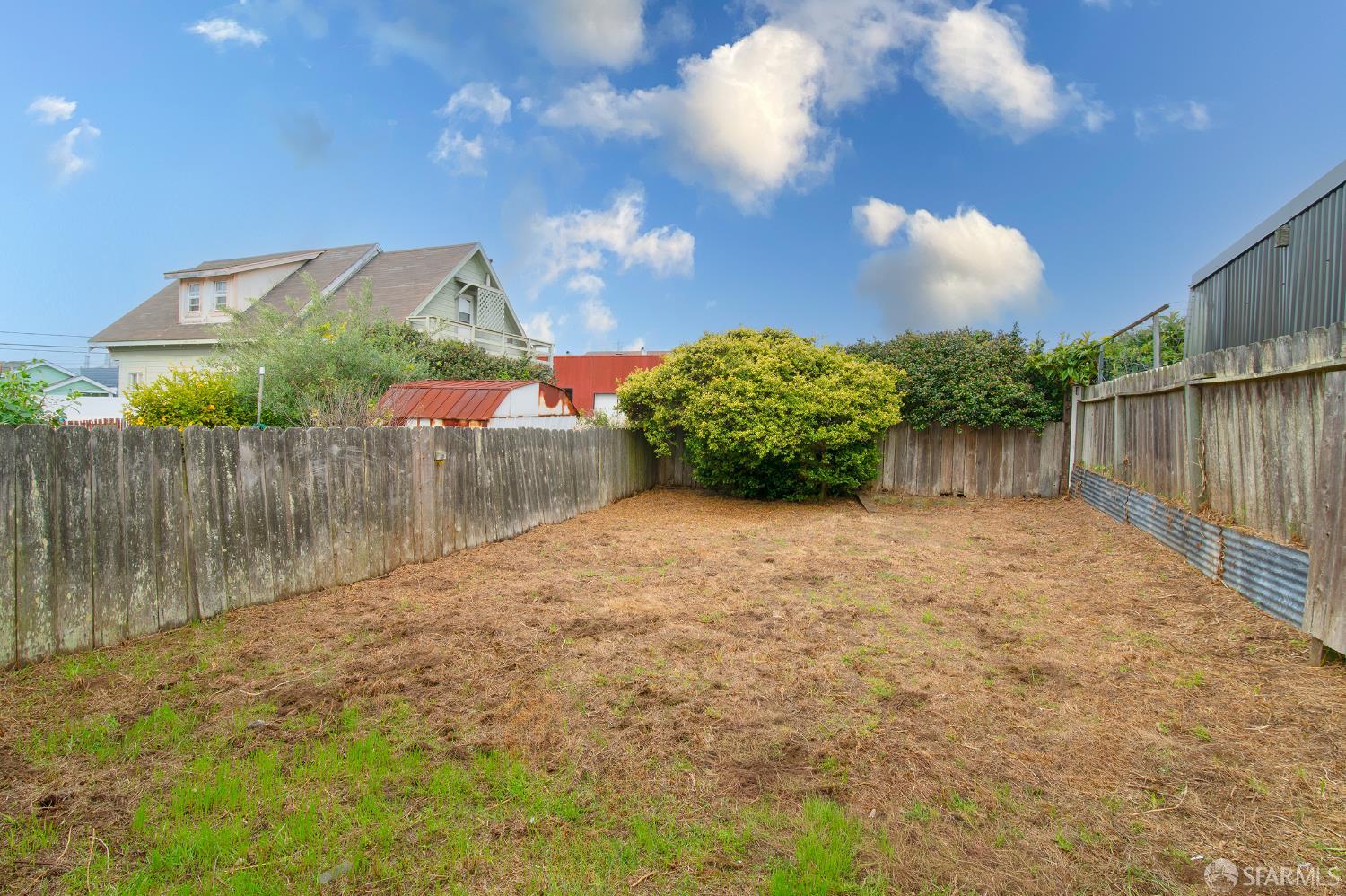 Front Image Thumbnail for SF425081686