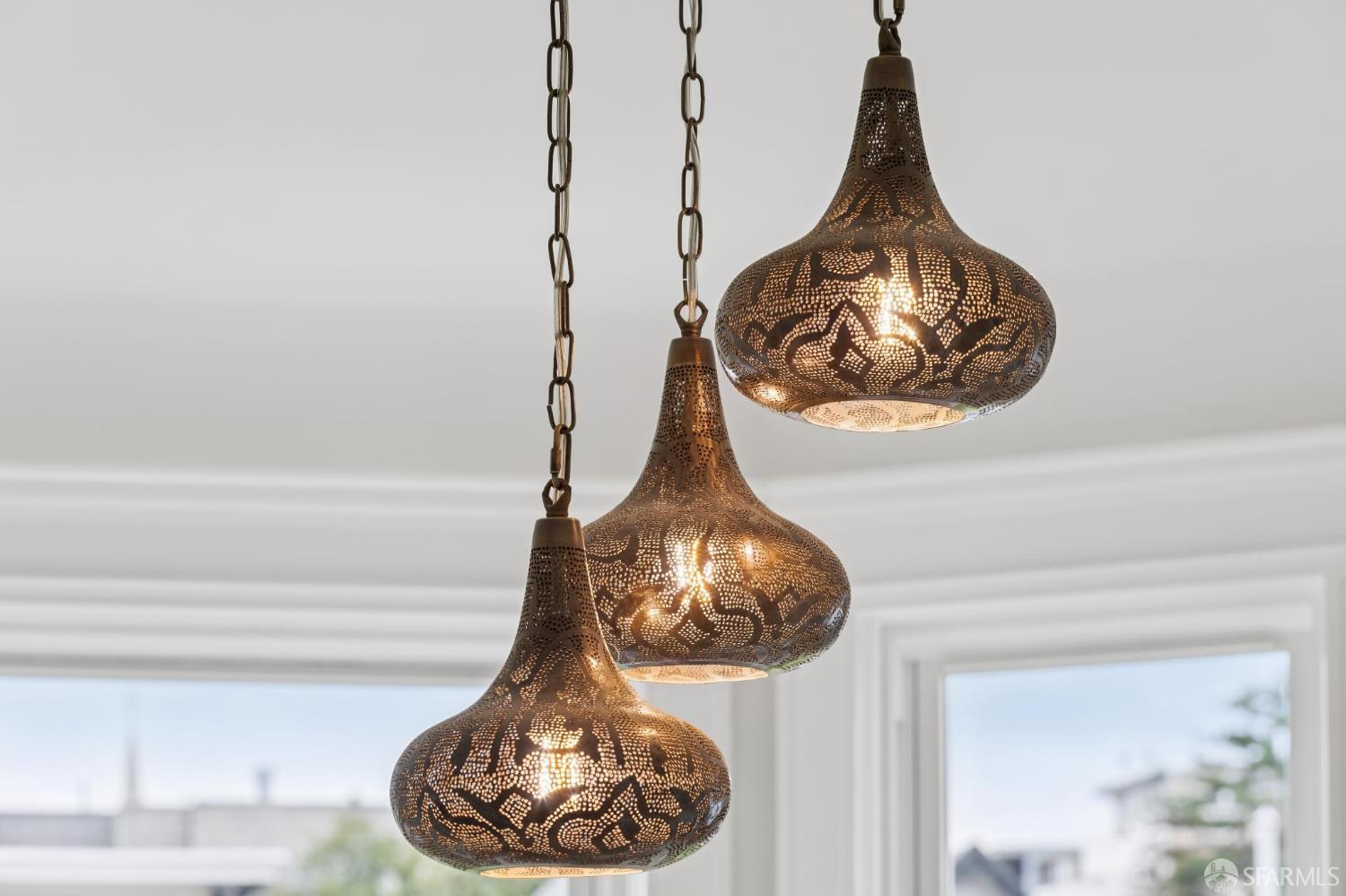 Photo #5: 425079945 Listing: Photo #5