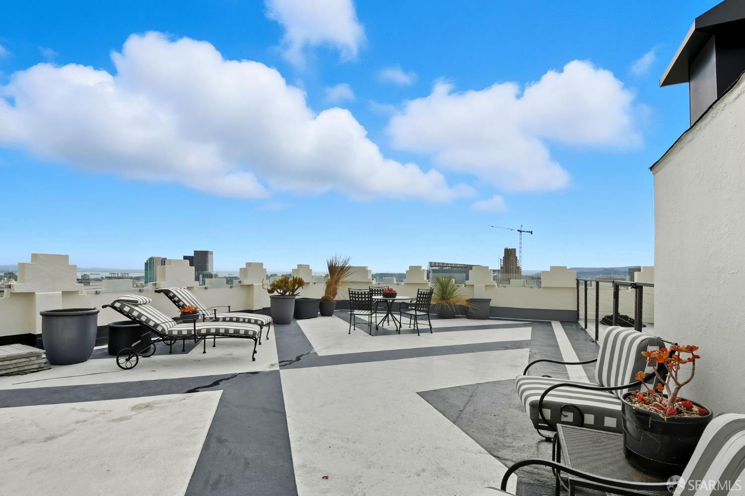 Detail Gallery Image 40 of 45 For 631 Ofarrell St #710,  San Francisco,  CA 94109 - 1 Beds | 1 Baths