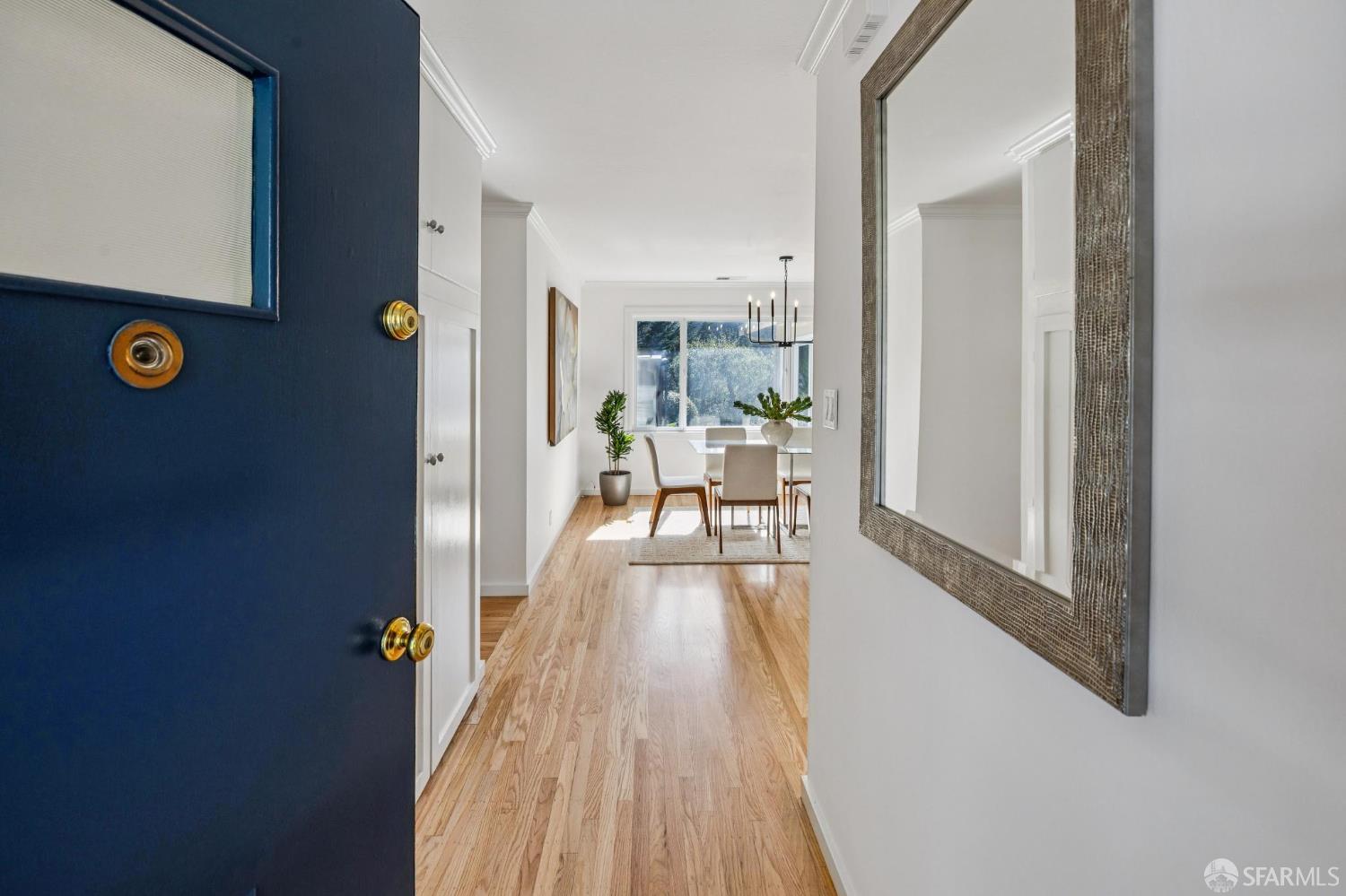 Detail Gallery Image 3 of 30 For 796 Alta Vista Dr, Pacifica,  CA 94044 - 3 Beds | 2 Baths