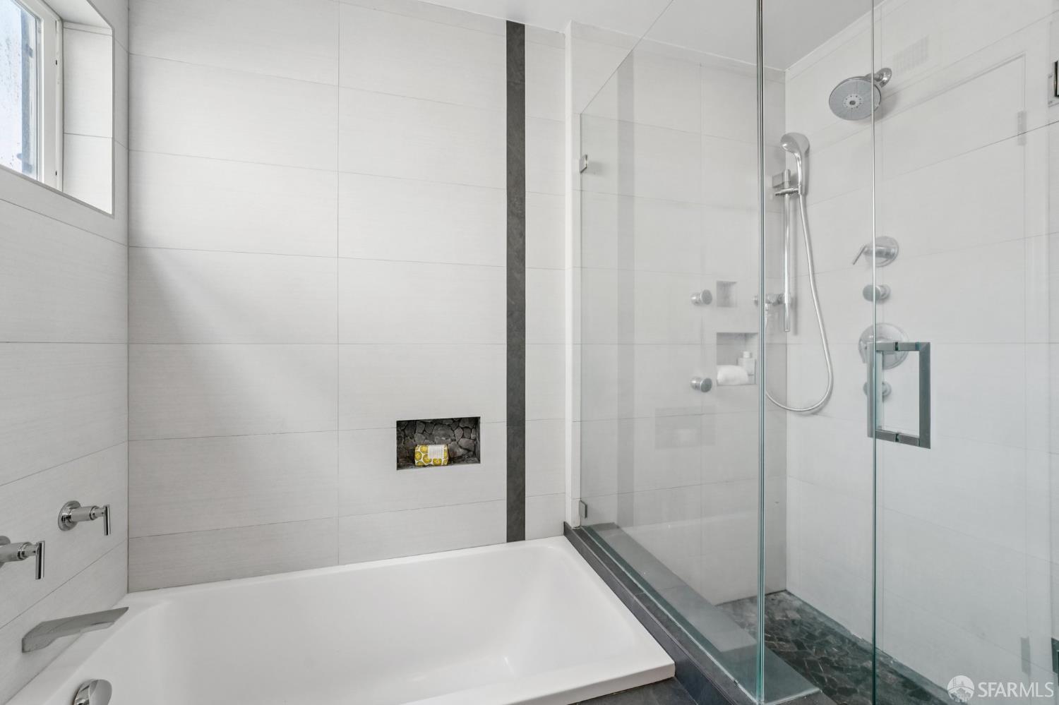 Detail Gallery Image 32 of 52 For 96 Belford Dr, Daly City,  CA 94015 - 3 Beds | 1/1 Baths