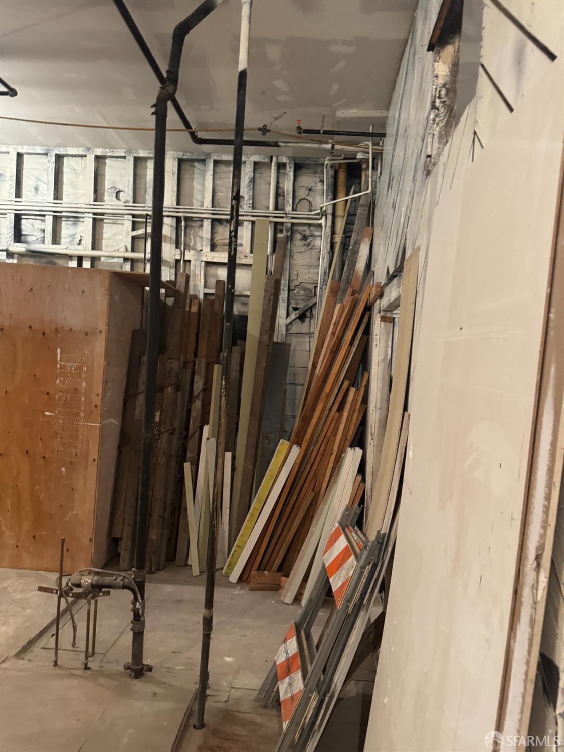 Detail Gallery Image 22 of 22 For 2401 16th St, San Francisco,  CA 94103 - – Beds | – Baths