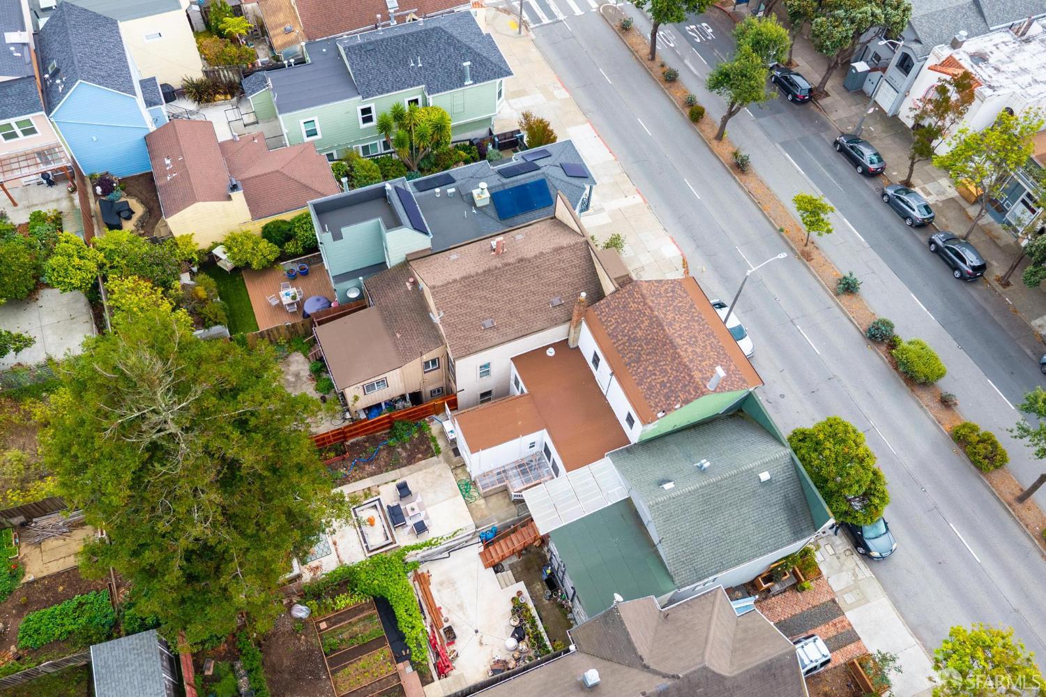 Detail Gallery Image 45 of 54 For 222 Monterey Blvd, San Francisco,  CA 94131 - 3 Beds | 2 Baths