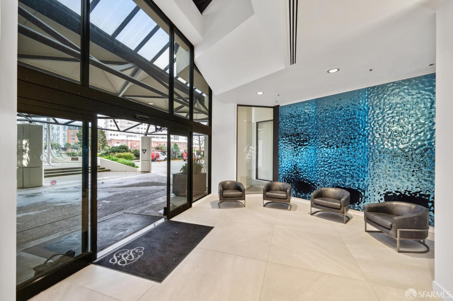 Detail Gallery Image 49 of 79 For 6363 Christie Ave #1203,  Emeryville,  CA 94608 - 1 Beds | 1 Baths