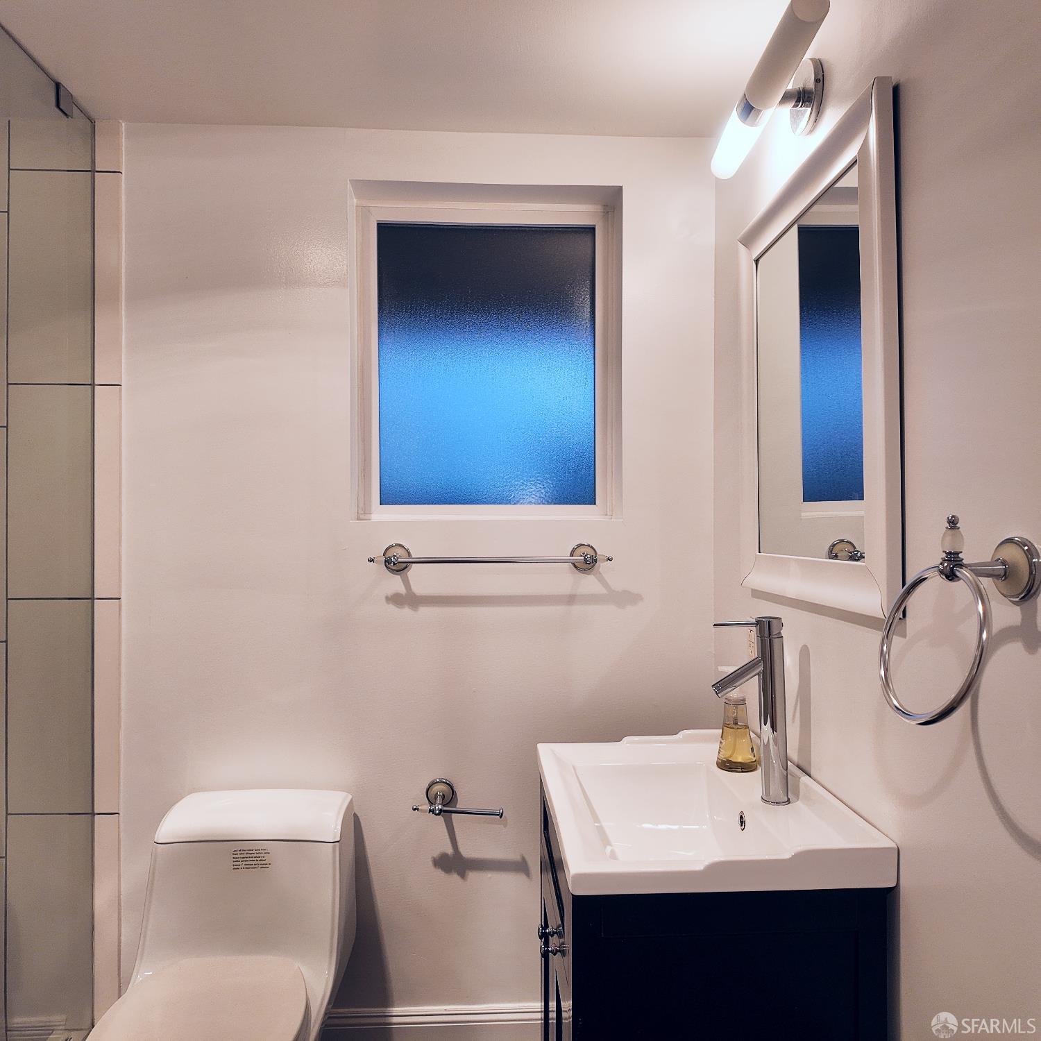 Detail Gallery Image 23 of 36 For 382 Green St #2,  San Francisco,  CA 94133 - 1 Beds | 2 Baths