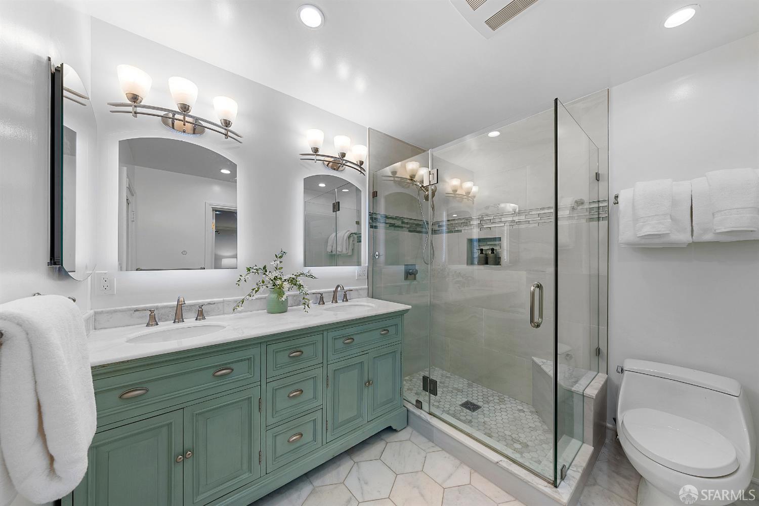 Detail Gallery Image 19 of 44 For 897 Parrott Dr, San Mateo,  CA 94402 - 3 Beds | 2/1 Baths