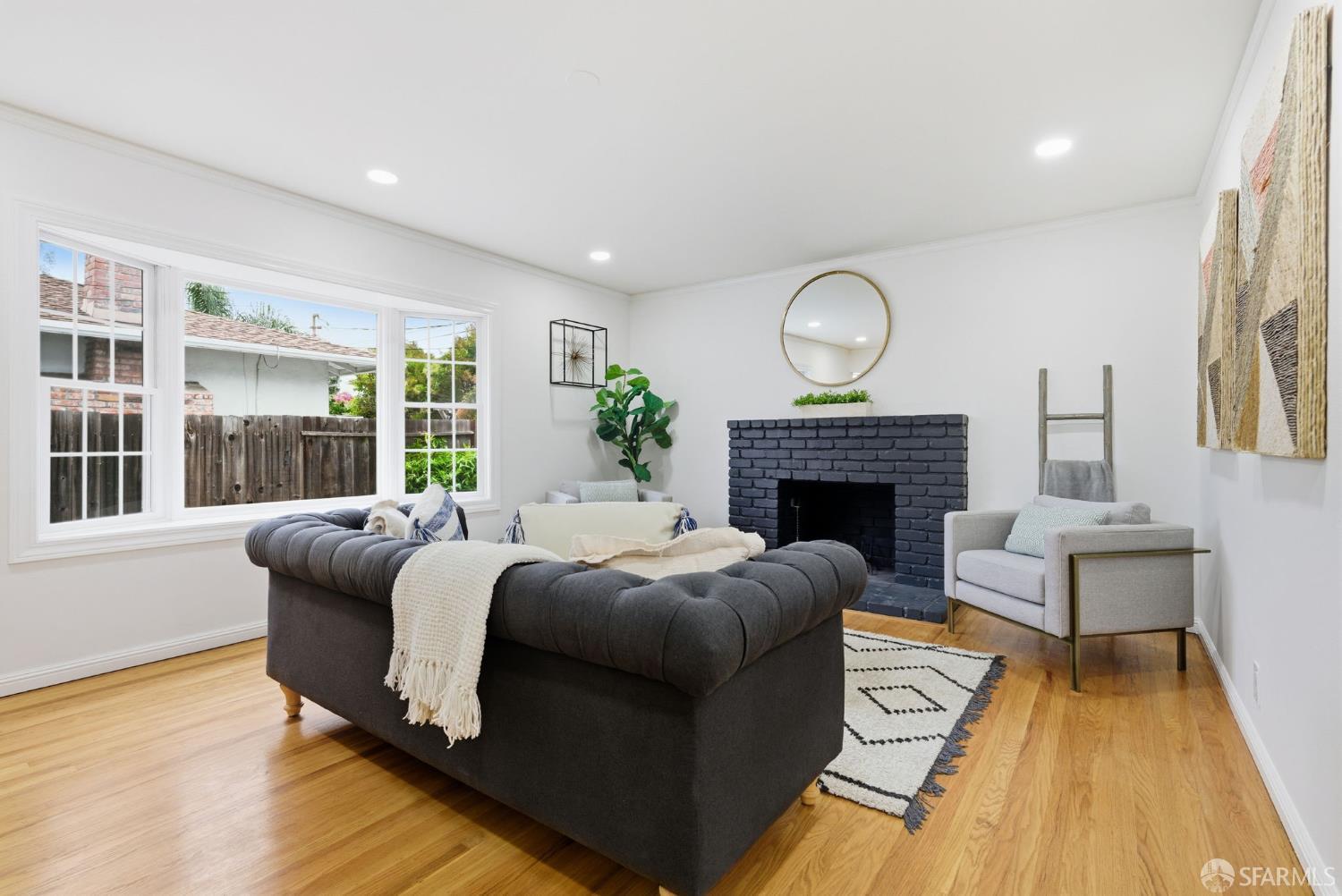 Detail Gallery Image 7 of 61 For 4843 Pepperwood Way, San Jose,  CA 95124 - 3 Beds | 2 Baths