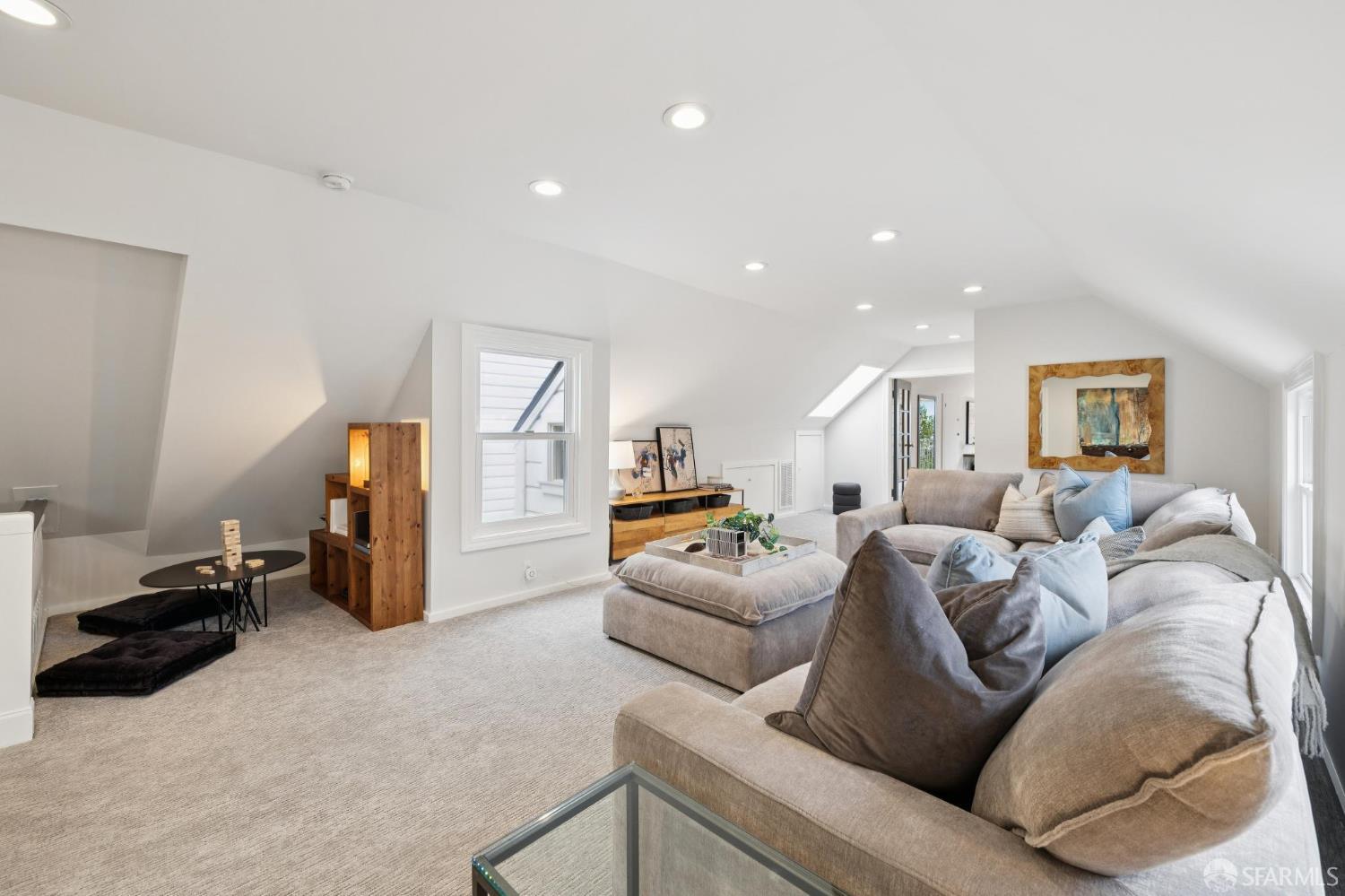 Photo #42: 425079945 Listing: Photo #42