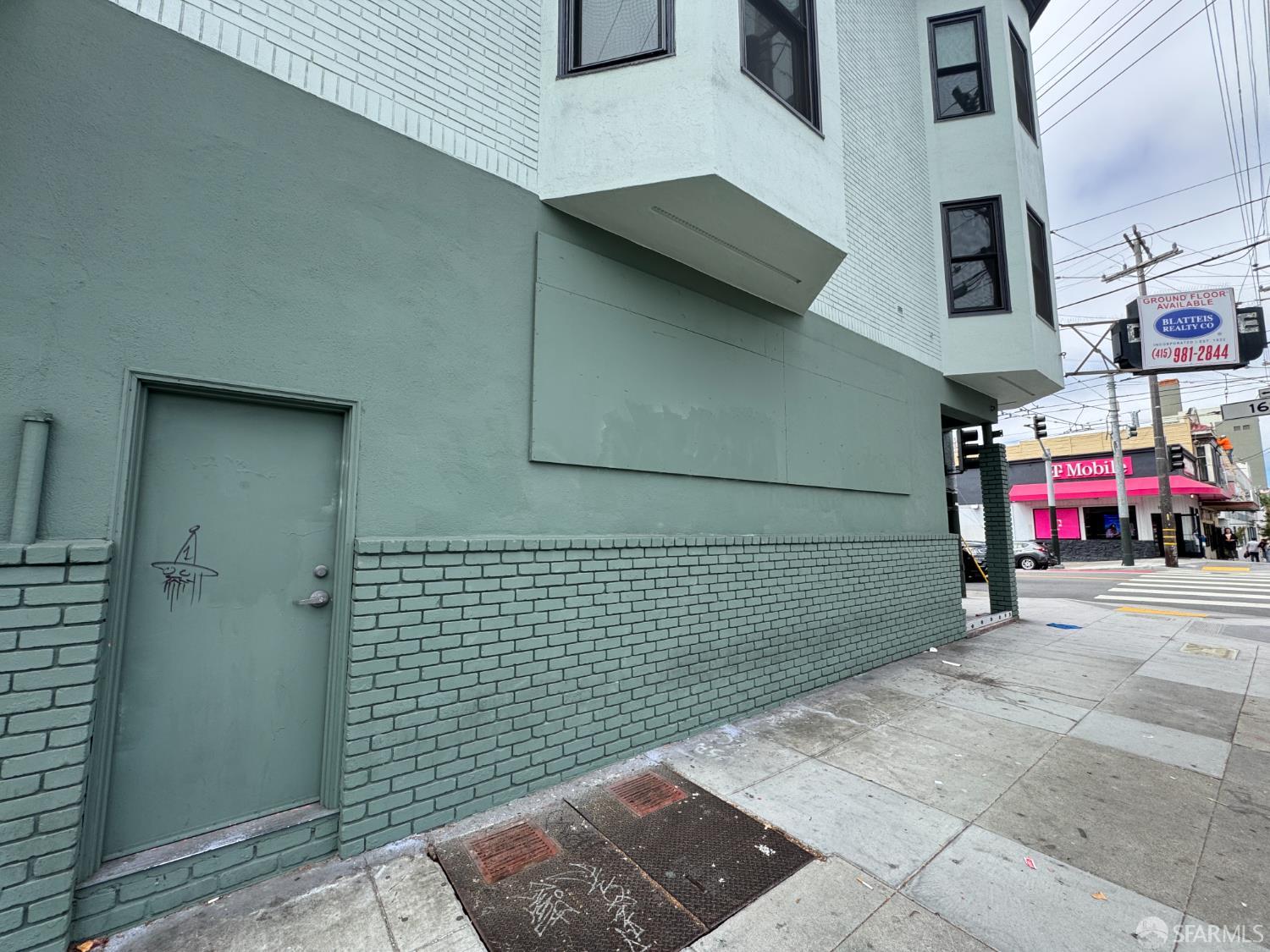 2403 16th Street, San Francisco, CA, 94103