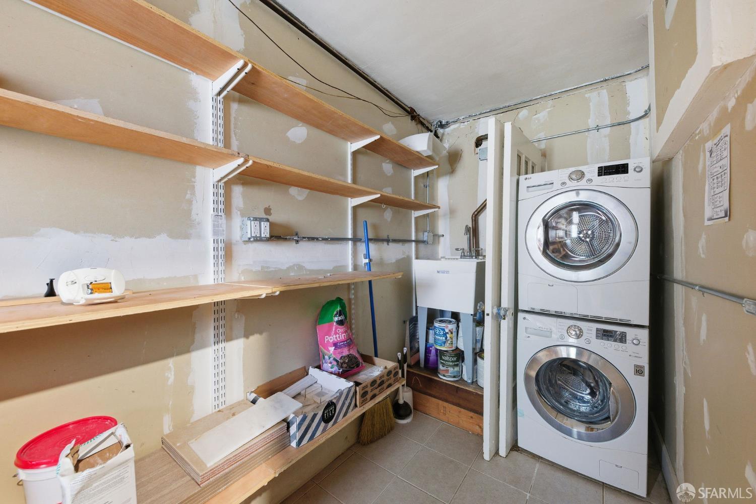 Detail Gallery Image 31 of 39 For 3452 18th St a,  San Francisco,  CA 94110 - 1 Beds | 1/1 Baths