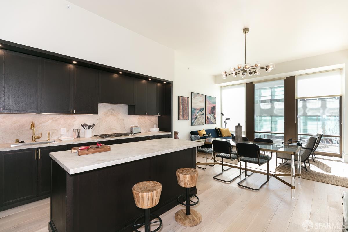 Detail Gallery Image 8 of 30 For 288 Pacific Ave 3h,  San Francisco,  CA 94111 - 2 Beds | 2 Baths