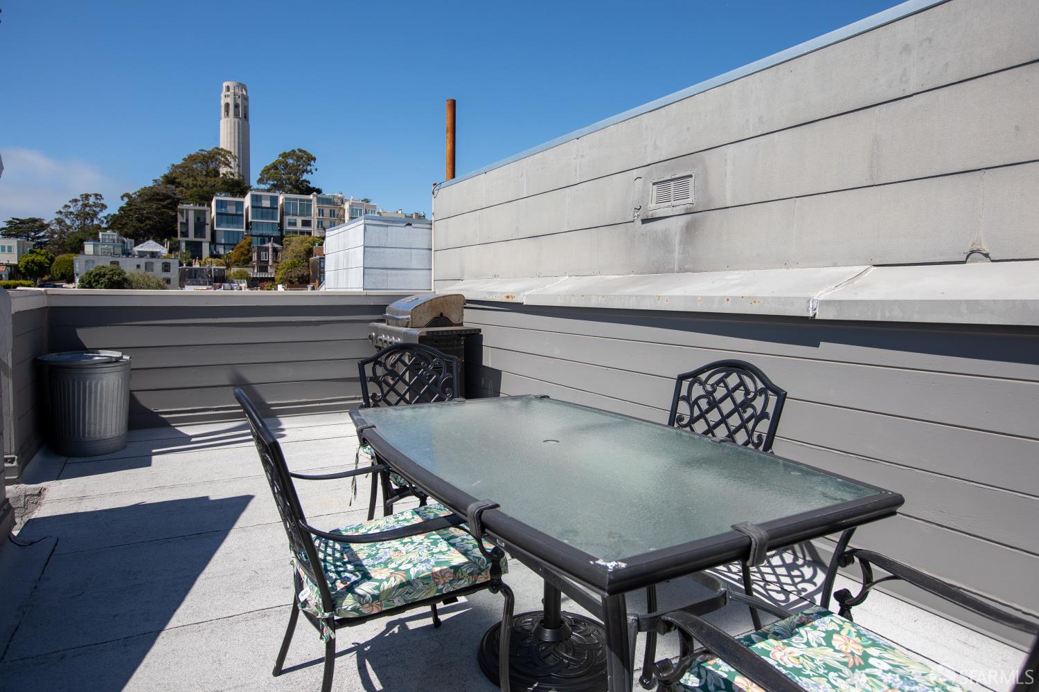 Detail Gallery Image 27 of 36 For 382 Green St #2,  San Francisco,  CA 94133 - 1 Beds | 2 Baths
