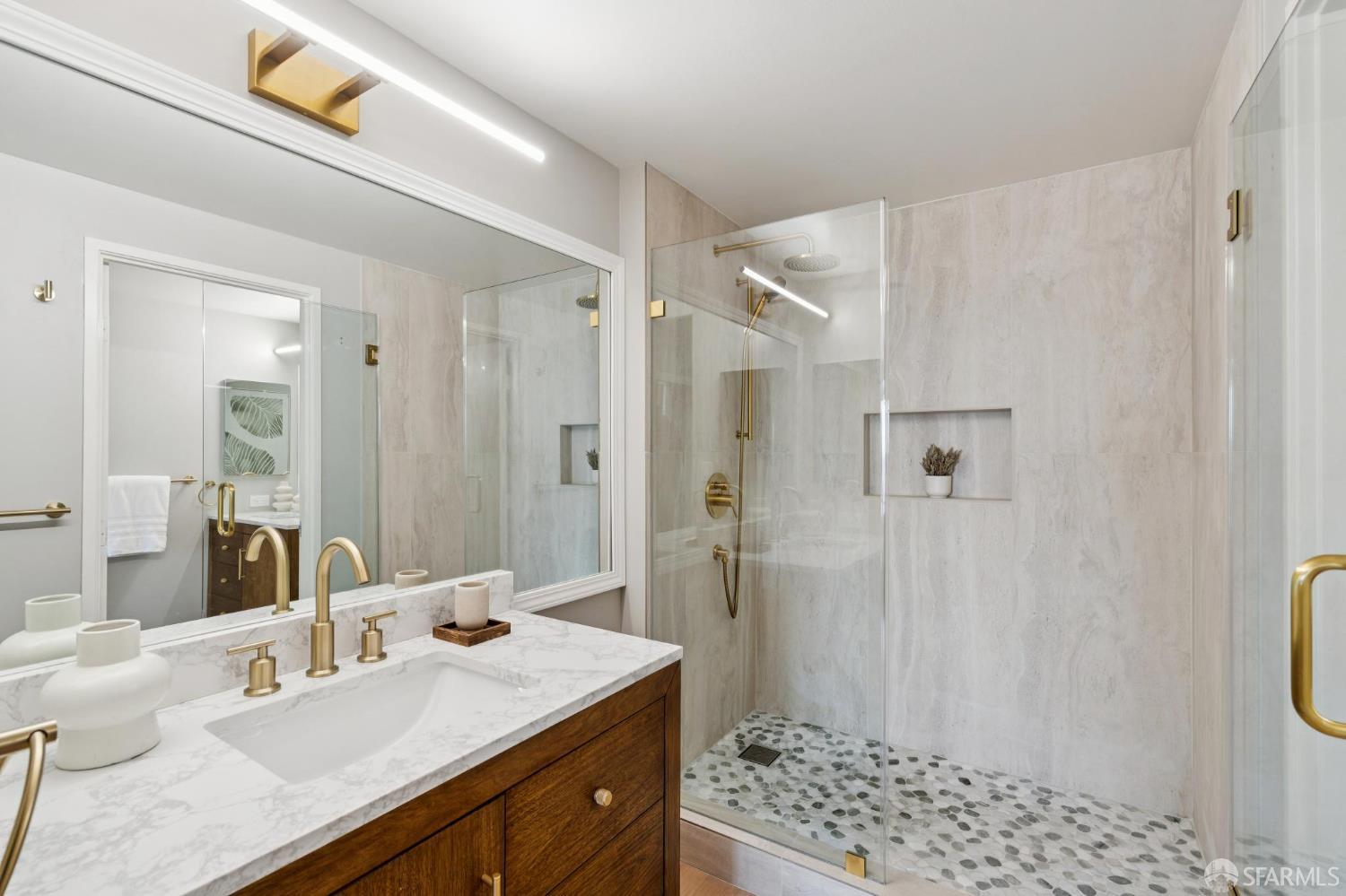 Detail Gallery Image 21 of 79 For 6363 Christie Ave #1203,  Emeryville,  CA 94608 - 1 Beds | 1 Baths