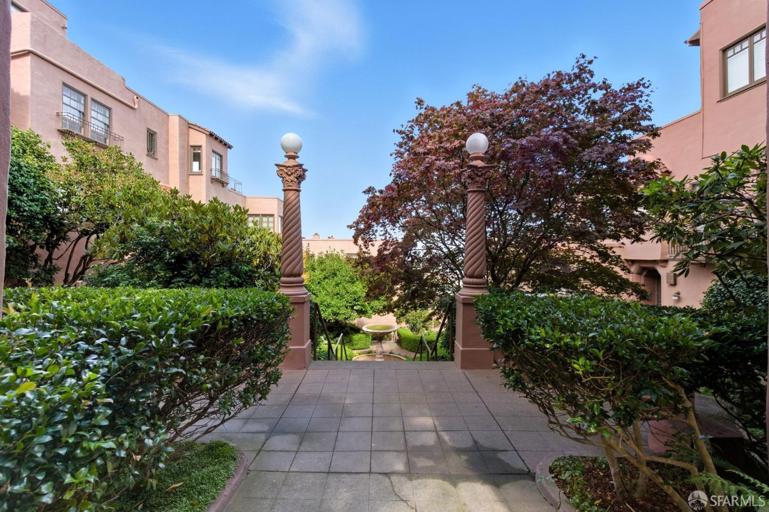 Detail Gallery Image 32 of 64 For 1020 Union St #19,  San Francisco,  CA 94133 - 2 Beds | 2 Baths