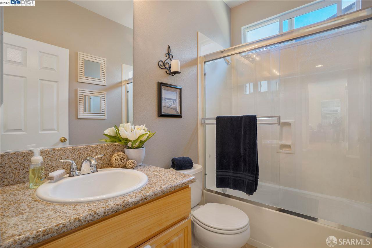 Detail Gallery Image 9 of 36 For 699 Flemish Ct, Brentwood,  CA 94513 - 4 Beds | 3 Baths