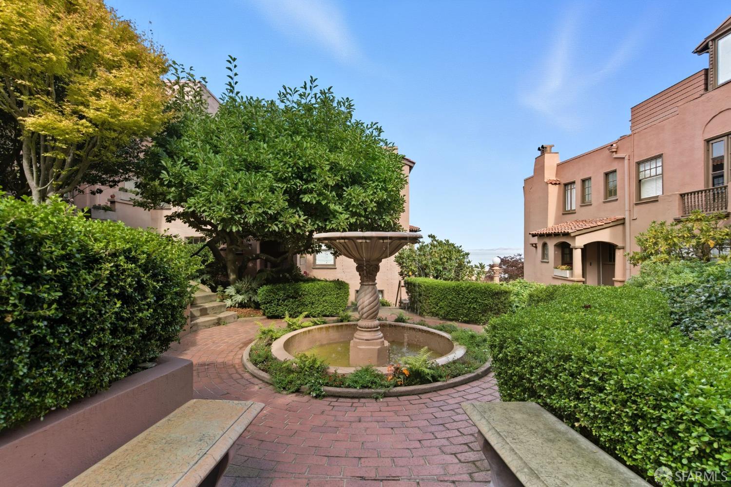 Detail Gallery Image 34 of 64 For 1020 Union St #19,  San Francisco,  CA 94133 - 2 Beds | 2 Baths