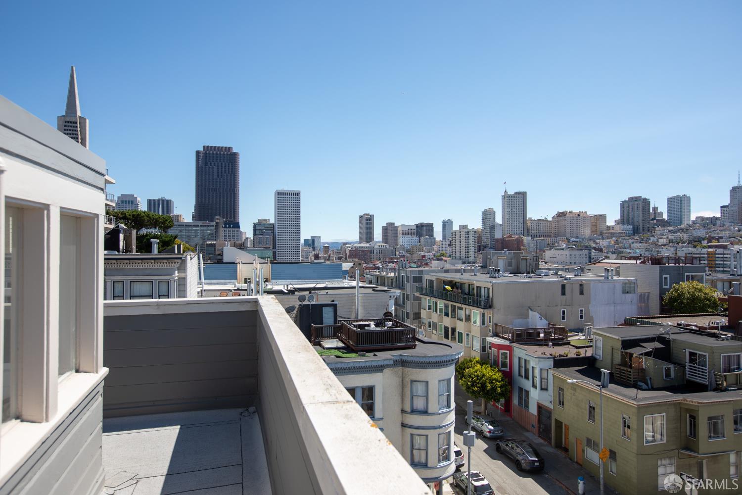 Detail Gallery Image 34 of 36 For 382 Green St #2,  San Francisco,  CA 94133 - 1 Beds | 2 Baths