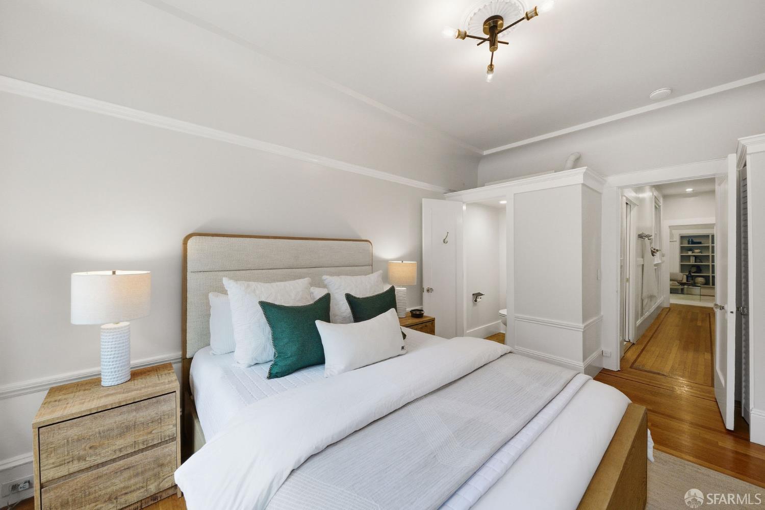 Detail Gallery Image 22 of 39 For 3452 18th St a,  San Francisco,  CA 94110 - 1 Beds | 1/1 Baths