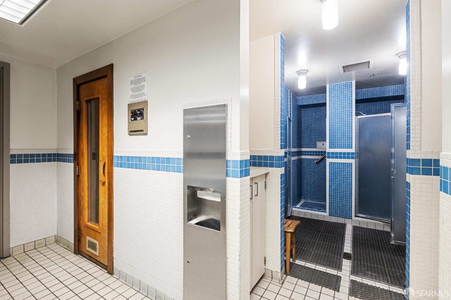 Detail Gallery Image 36 of 79 For 6363 Christie Ave #1203,  Emeryville,  CA 94608 - 1 Beds | 1 Baths