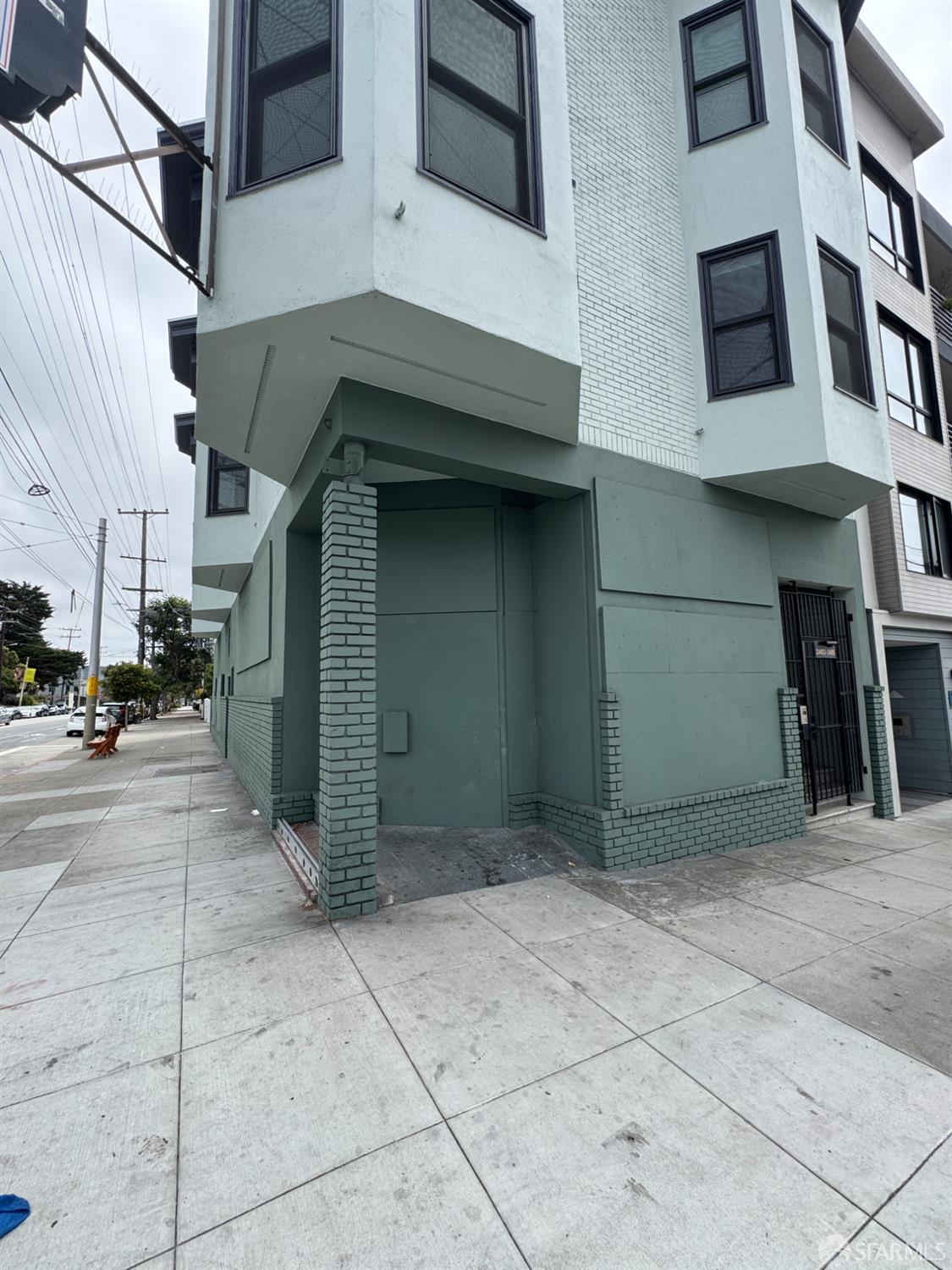 2403 16th Street, San Francisco, CA, 94103