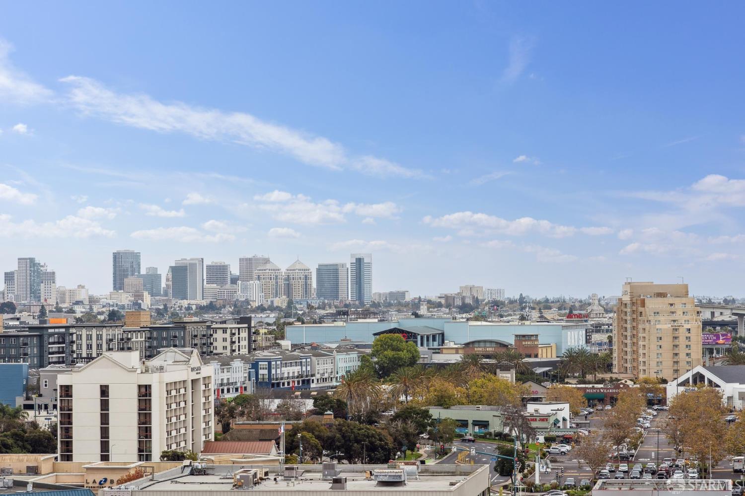 Detail Gallery Image 17 of 79 For 6363 Christie Ave #1203,  Emeryville,  CA 94608 - 1 Beds | 1 Baths