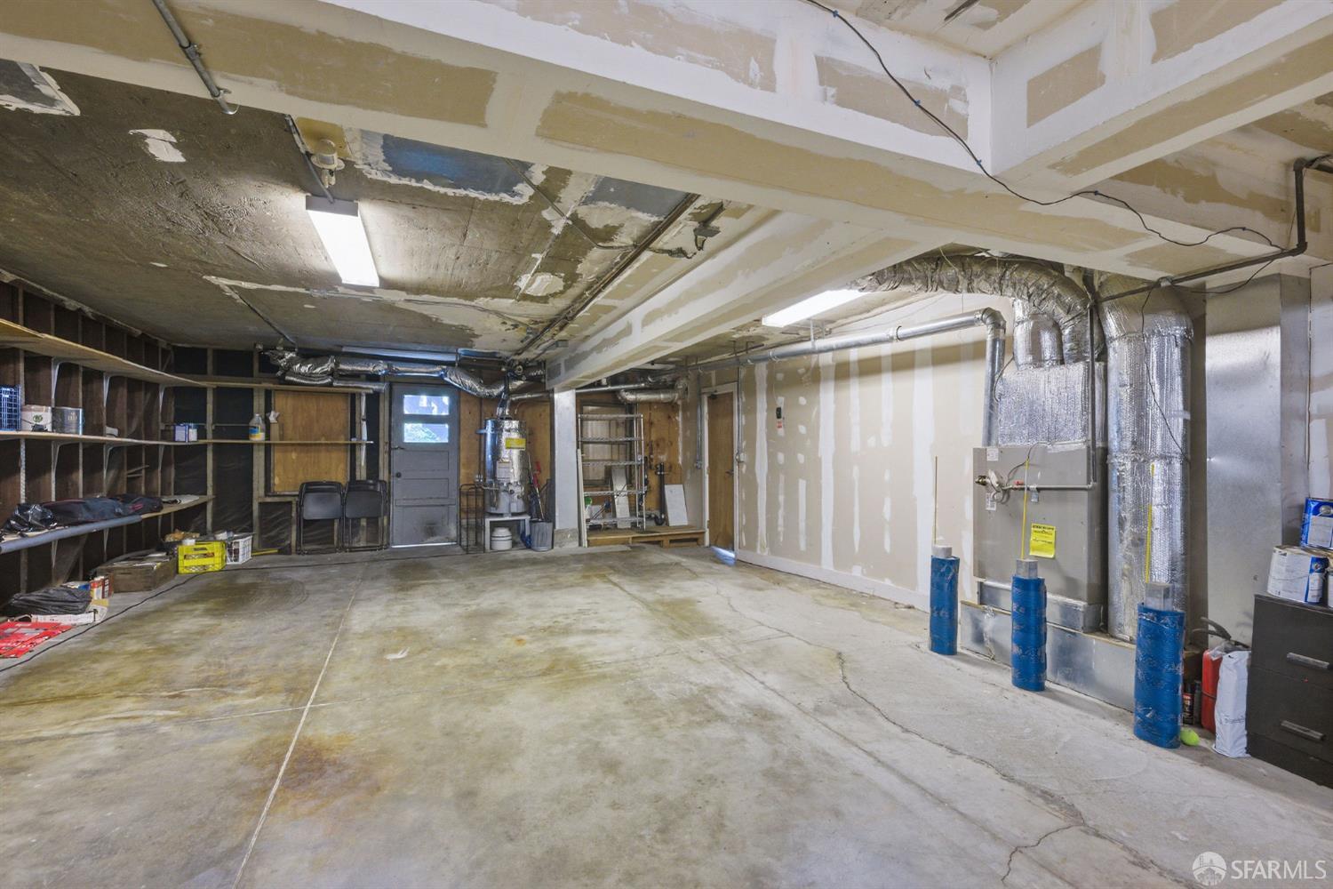 Detail Gallery Image 34 of 39 For 3452 18th St a,  San Francisco,  CA 94110 - 1 Beds | 1/1 Baths