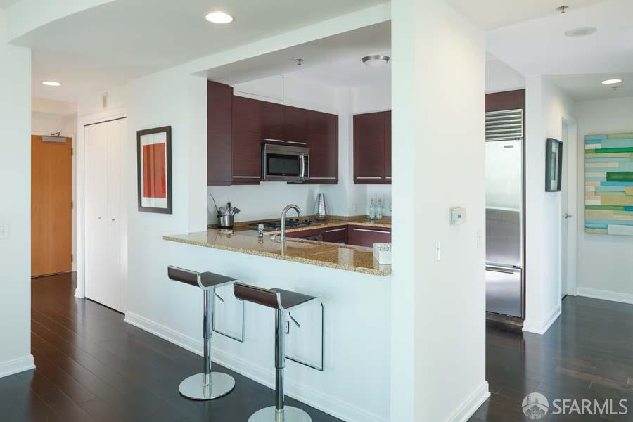 Photo #6: 425081765 Listing: Photo #6