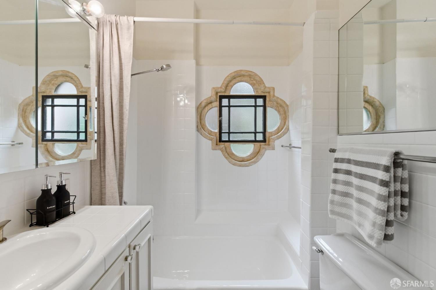 Detail Gallery Image 21 of 64 For 1020 Union St #19,  San Francisco,  CA 94133 - 2 Beds | 2 Baths