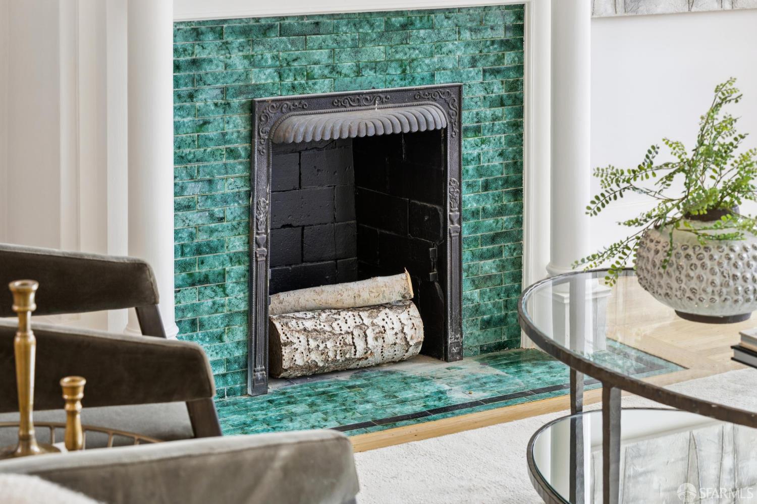 Photo #4: 425079945 Listing: Photo #4