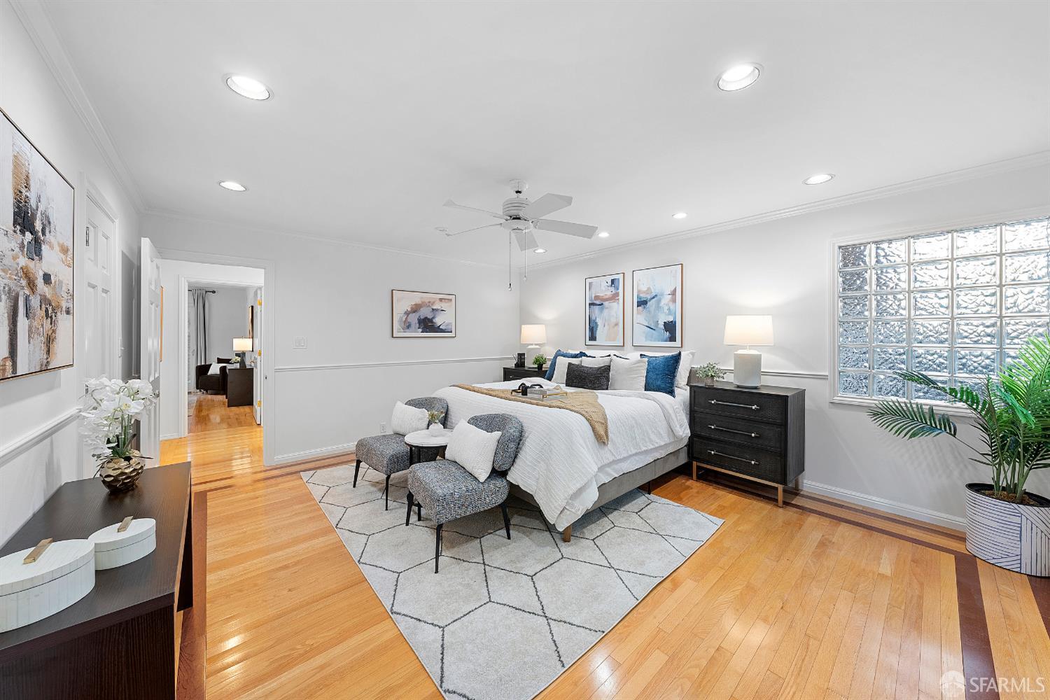 Detail Gallery Image 15 of 44 For 897 Parrott Dr, San Mateo,  CA 94402 - 3 Beds | 2/1 Baths