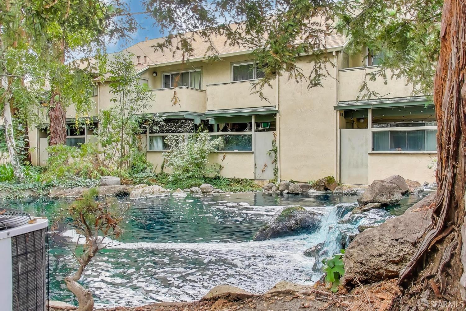 Detail Gallery Image 17 of 21 For 1077 Summerain Ct, San Jose,  CA 95122 - 1 Beds | 1/1 Baths