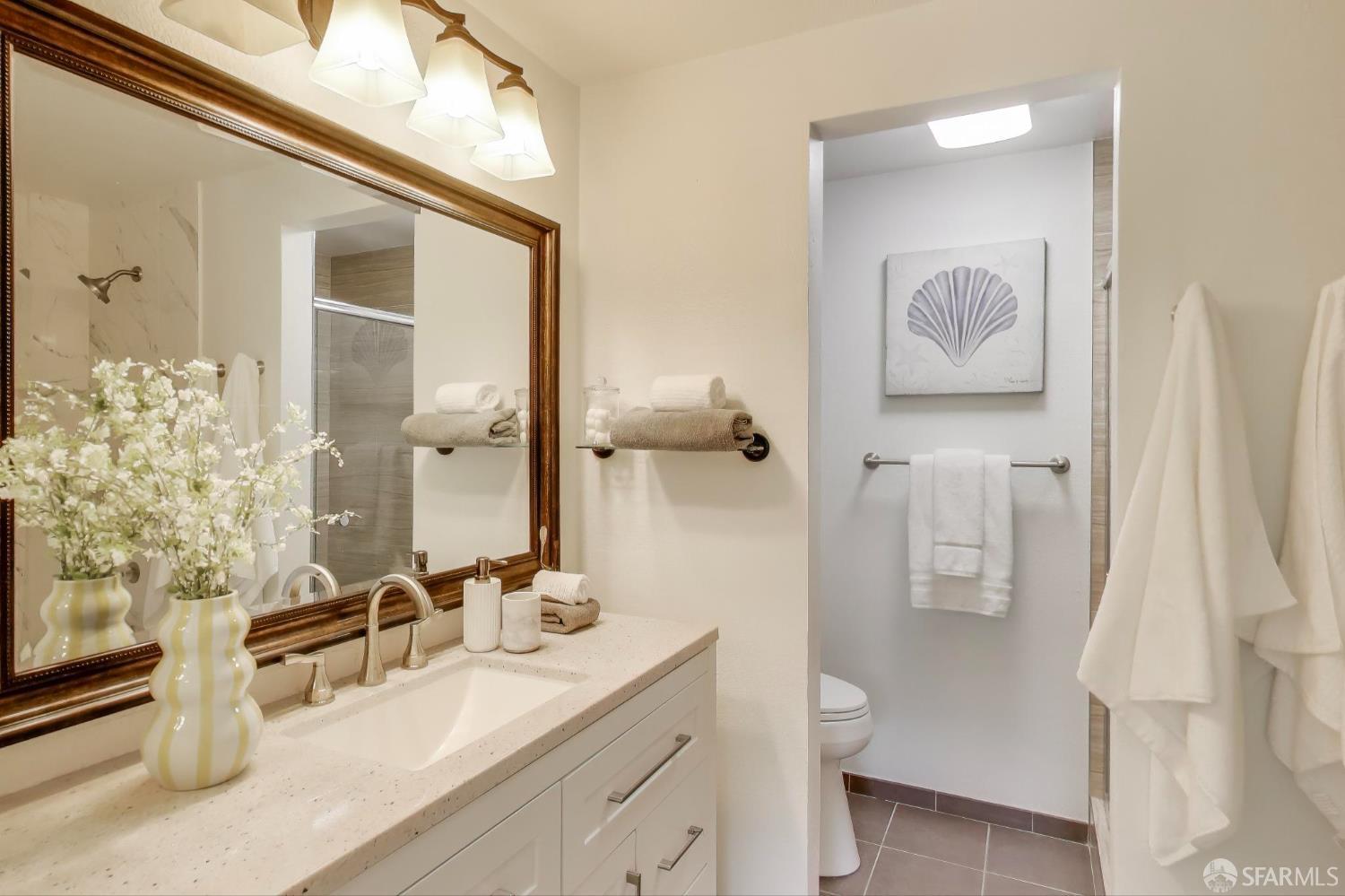 Detail Gallery Image 12 of 21 For 1077 Summerain Ct, San Jose,  CA 95122 - 1 Beds | 1/1 Baths