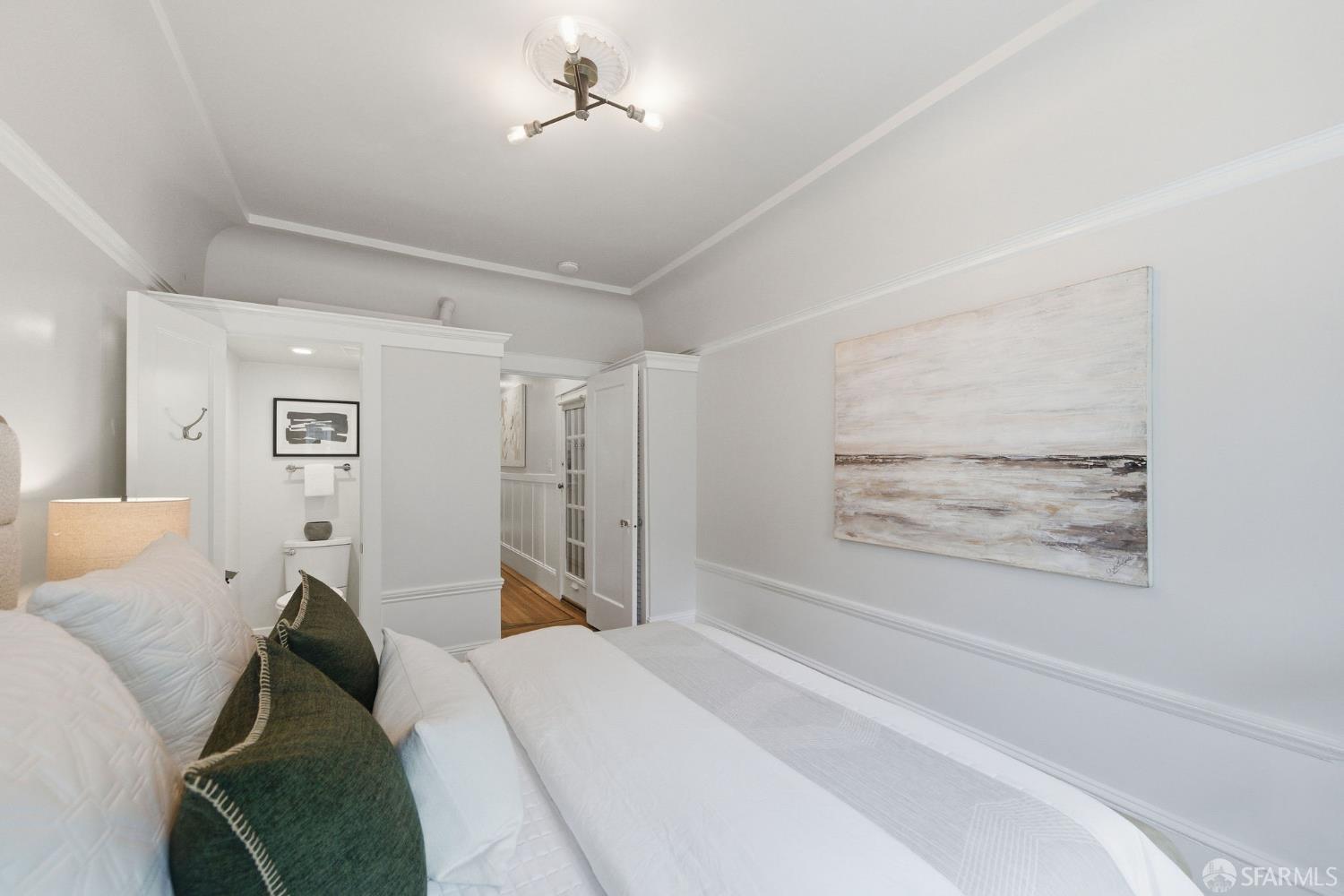 Detail Gallery Image 23 of 39 For 3452 18th St a,  San Francisco,  CA 94110 - 1 Beds | 1/1 Baths