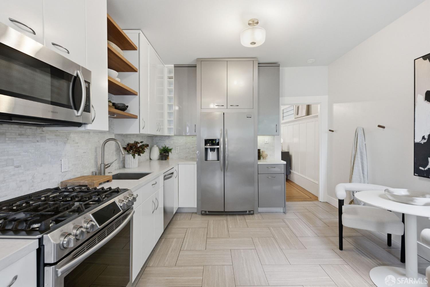 Detail Gallery Image 14 of 39 For 3452 18th St a,  San Francisco,  CA 94110 - 1 Beds | 1/1 Baths