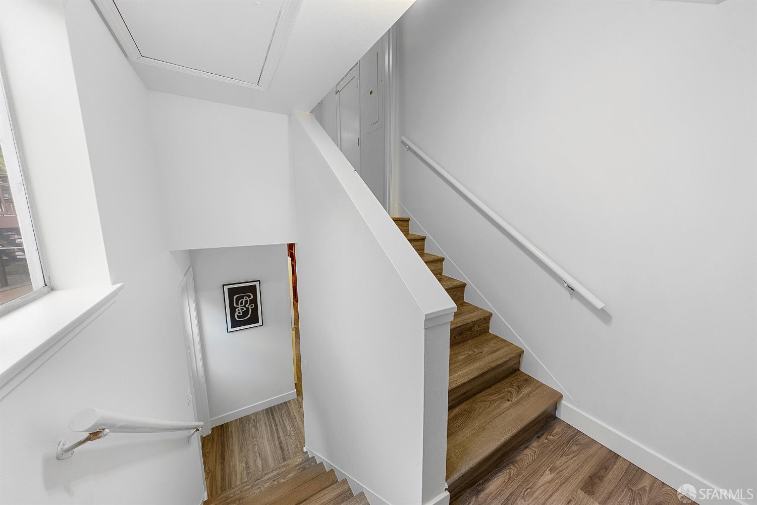 Detail Gallery Image 26 of 44 For 897 Parrott Dr, San Mateo,  CA 94402 - 3 Beds | 2/1 Baths