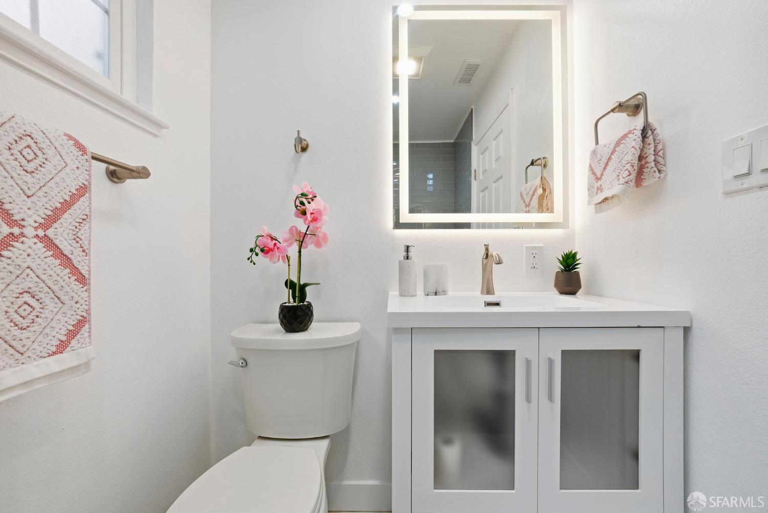 Detail Gallery Image 29 of 61 For 4843 Pepperwood Way, San Jose,  CA 95124 - 3 Beds | 2 Baths