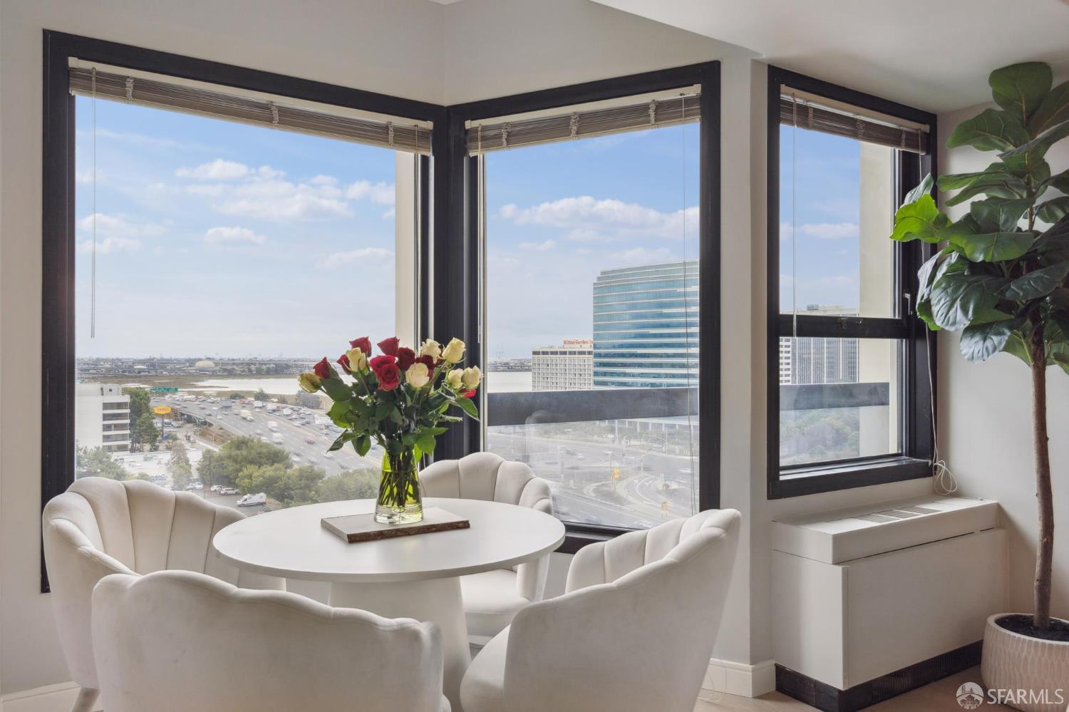 Detail Gallery Image 6 of 79 For 6363 Christie Ave #1203,  Emeryville,  CA 94608 - 1 Beds | 1 Baths