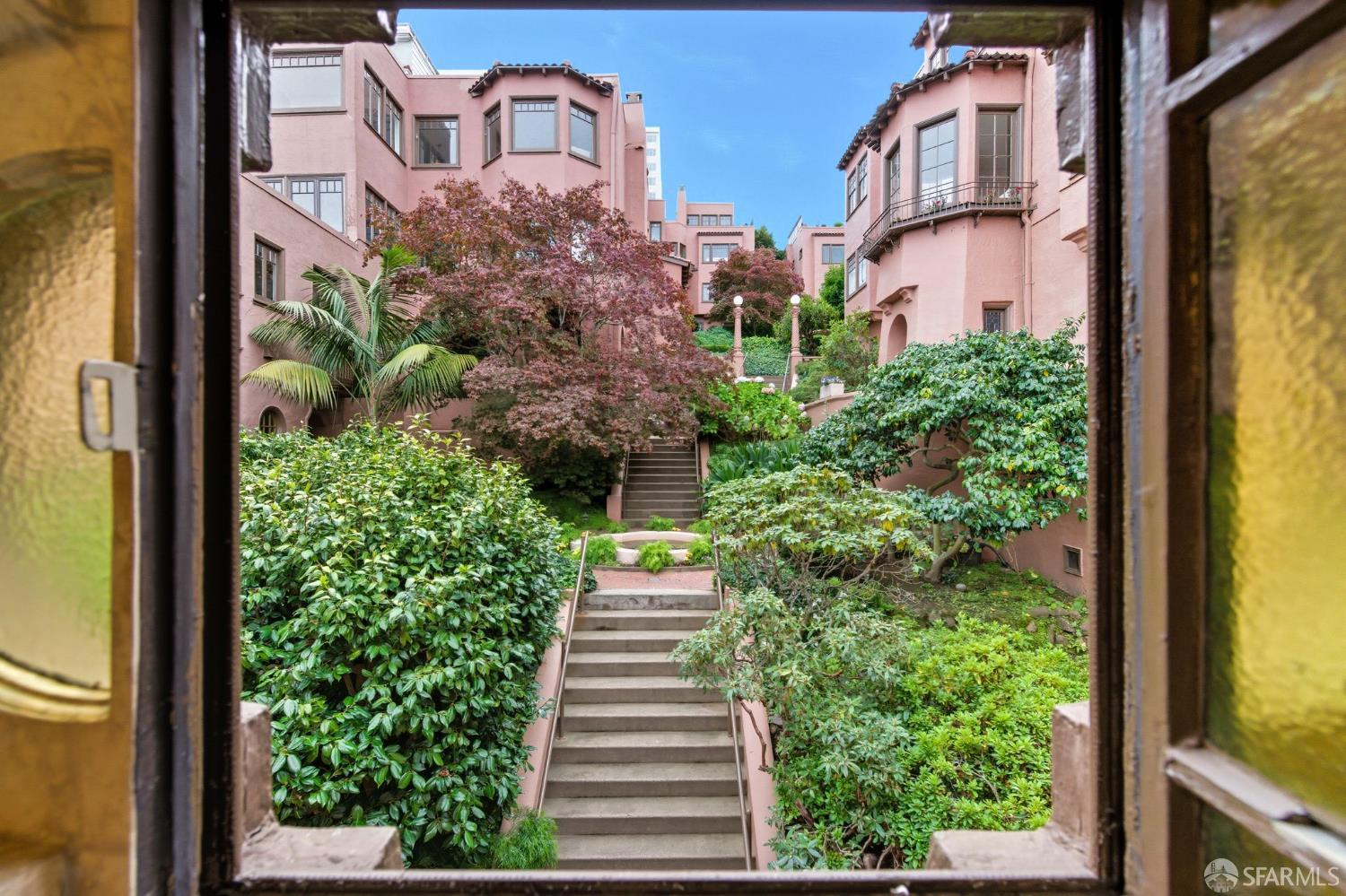 Detail Gallery Image 24 of 64 For 1020 Union St #19,  San Francisco,  CA 94133 - 2 Beds | 2 Baths