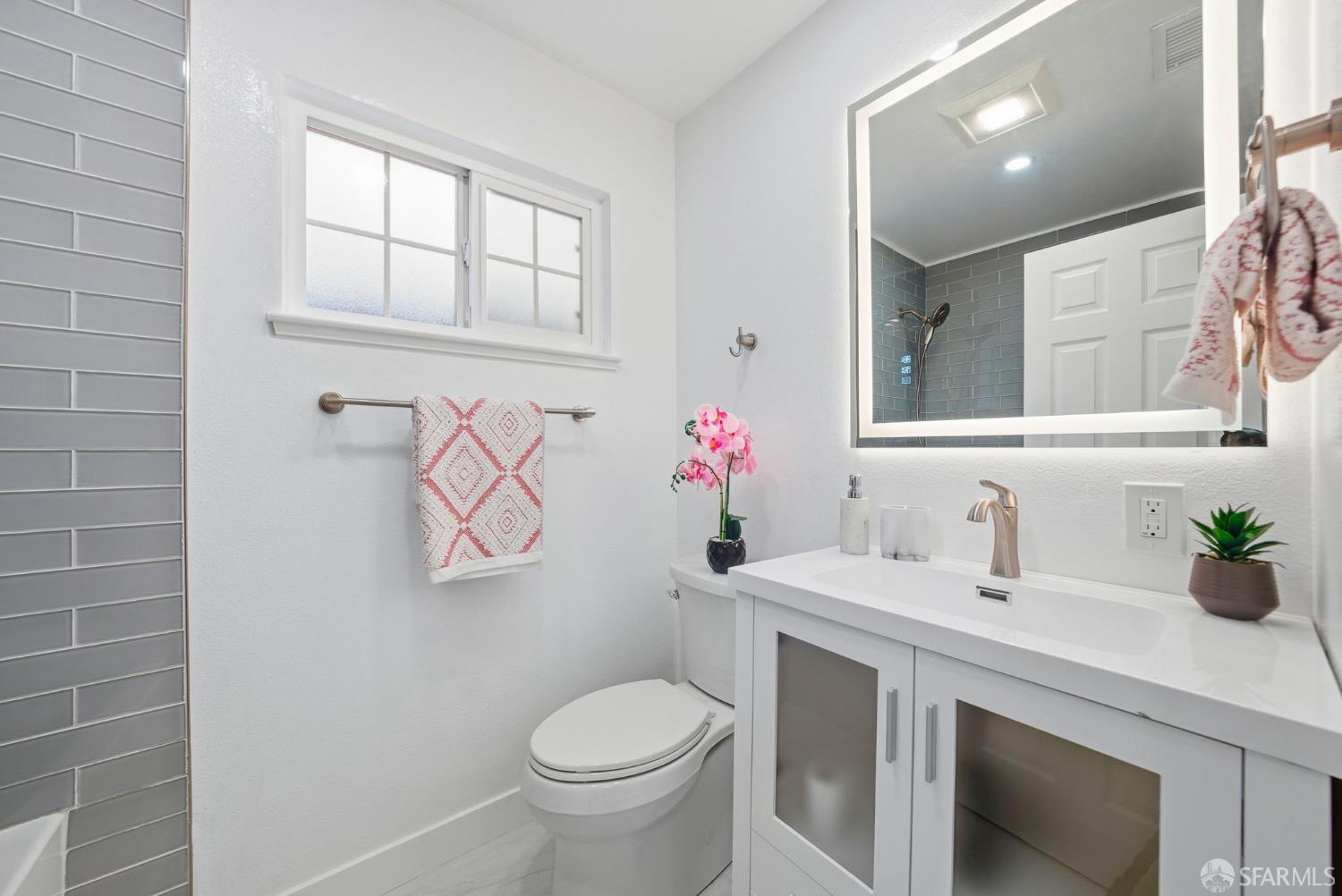 Detail Gallery Image 28 of 61 For 4843 Pepperwood Way, San Jose,  CA 95124 - 3 Beds | 2 Baths