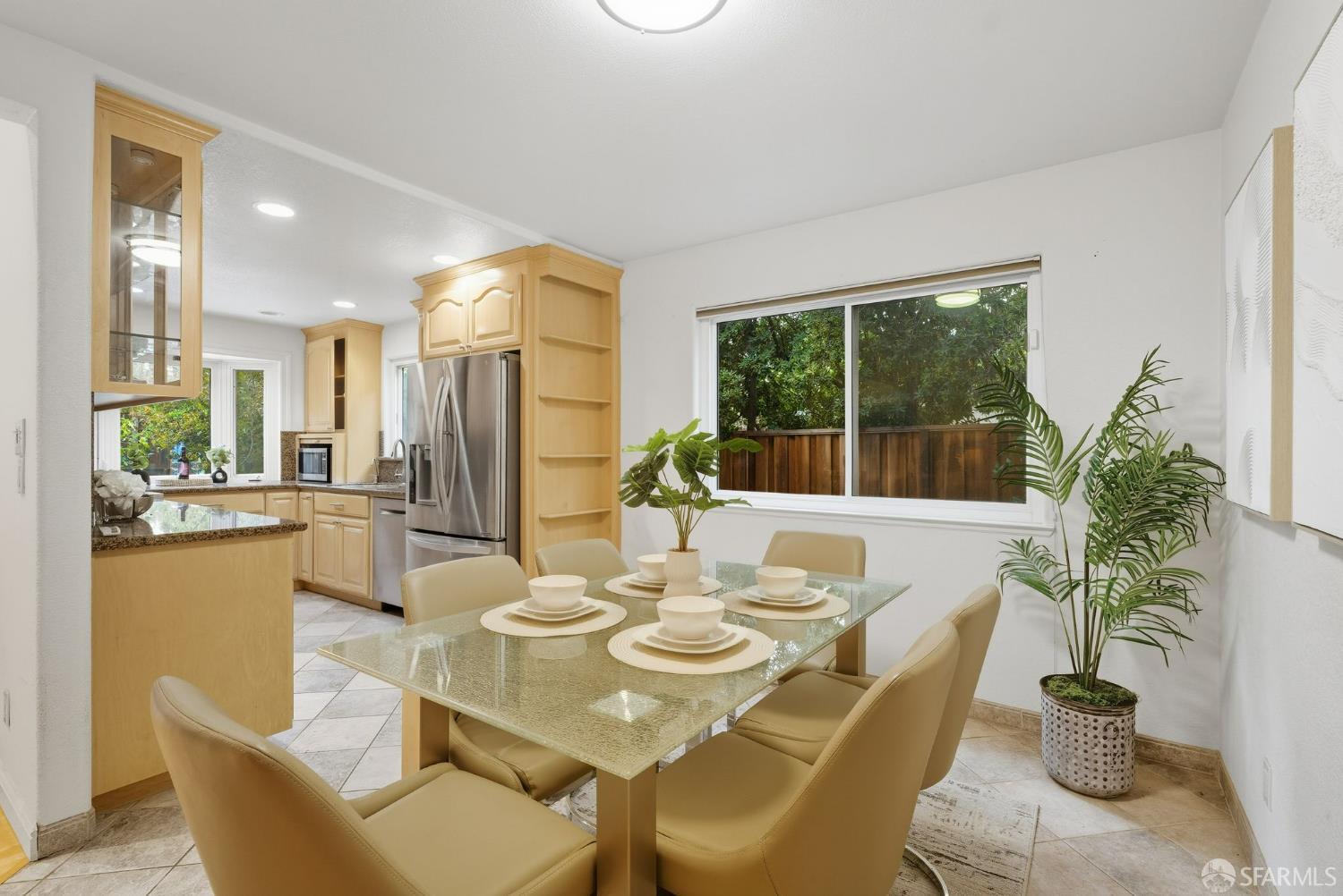 Detail Gallery Image 7 of 28 For 2026 Lynn Ave, Los Gatos,  CA 95032 - 3 Beds | 2/1 Baths