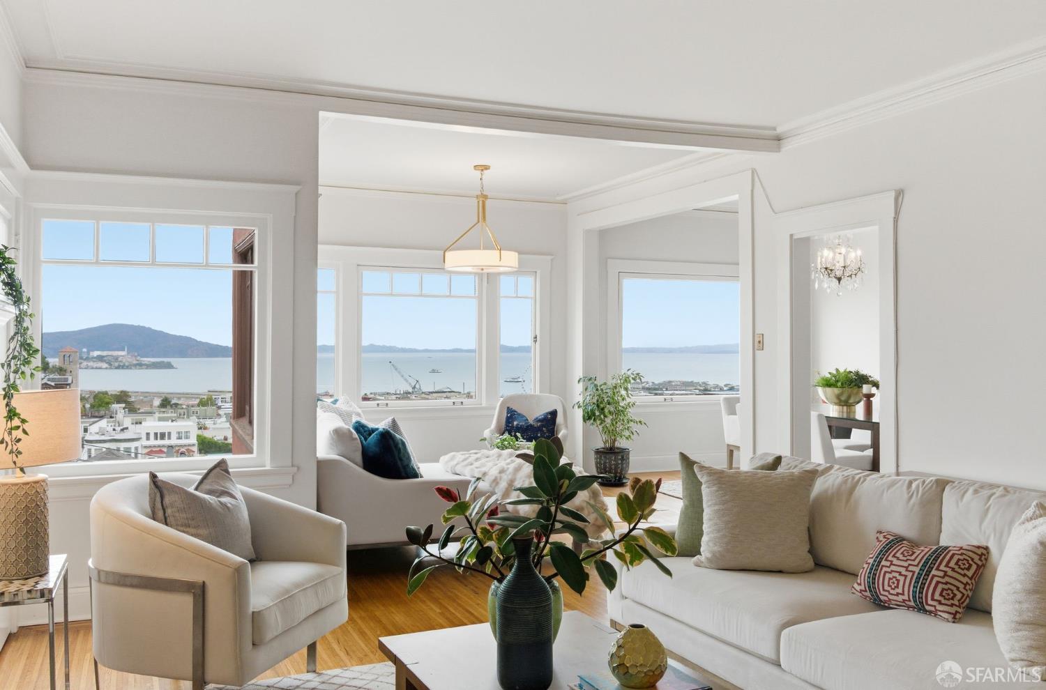 Detail Gallery Image 2 of 64 For 1020 Union St #19,  San Francisco,  CA 94133 - 2 Beds | 2 Baths