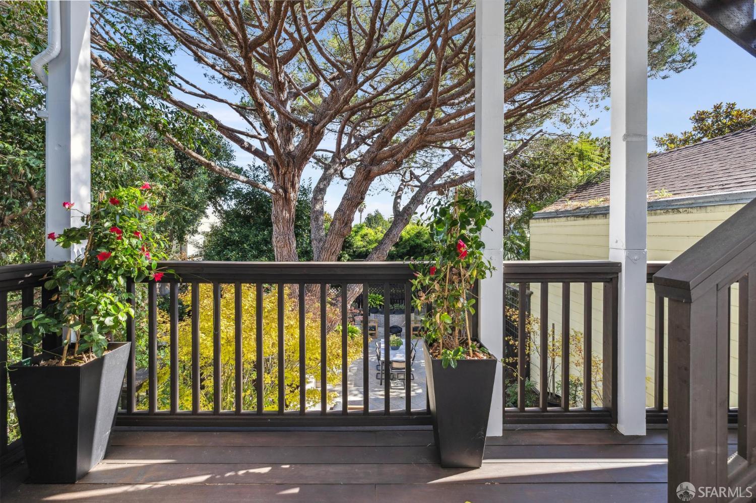 Detail Gallery Image 68 of 93 For 729 Douglass St, San Francisco,  CA 94114 - – Beds | – Baths