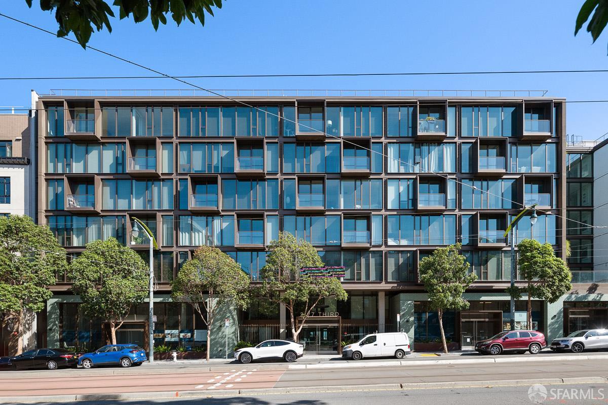 Photo #32: 425076052 Listing: Photo #32