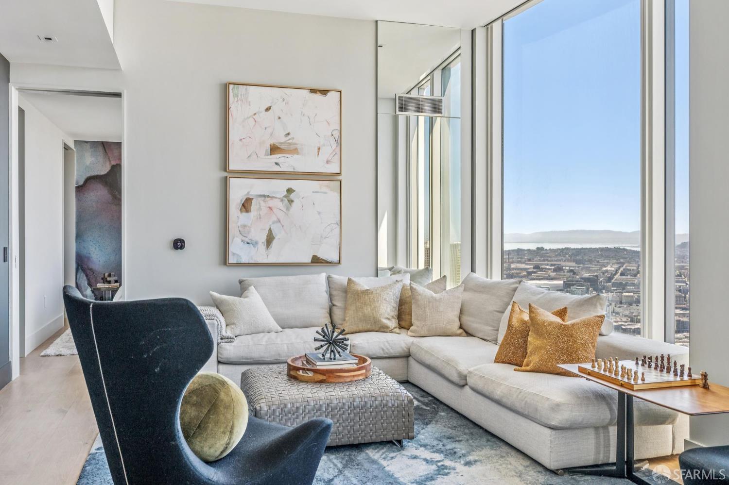 Detail Gallery Image 2 of 56 For 425 1st St #5404,  San Francisco,  CA 94105 - 2 Beds | 2 Baths