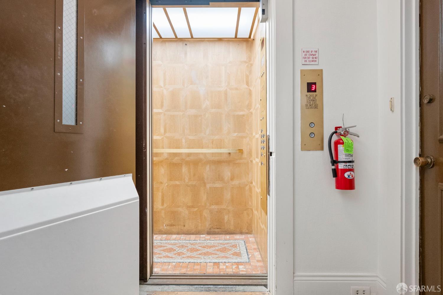 Detail Gallery Image 32 of 40 For 2363 Larkin St #34,  San Francisco,  CA 94109 - 2 Beds | 1 Baths