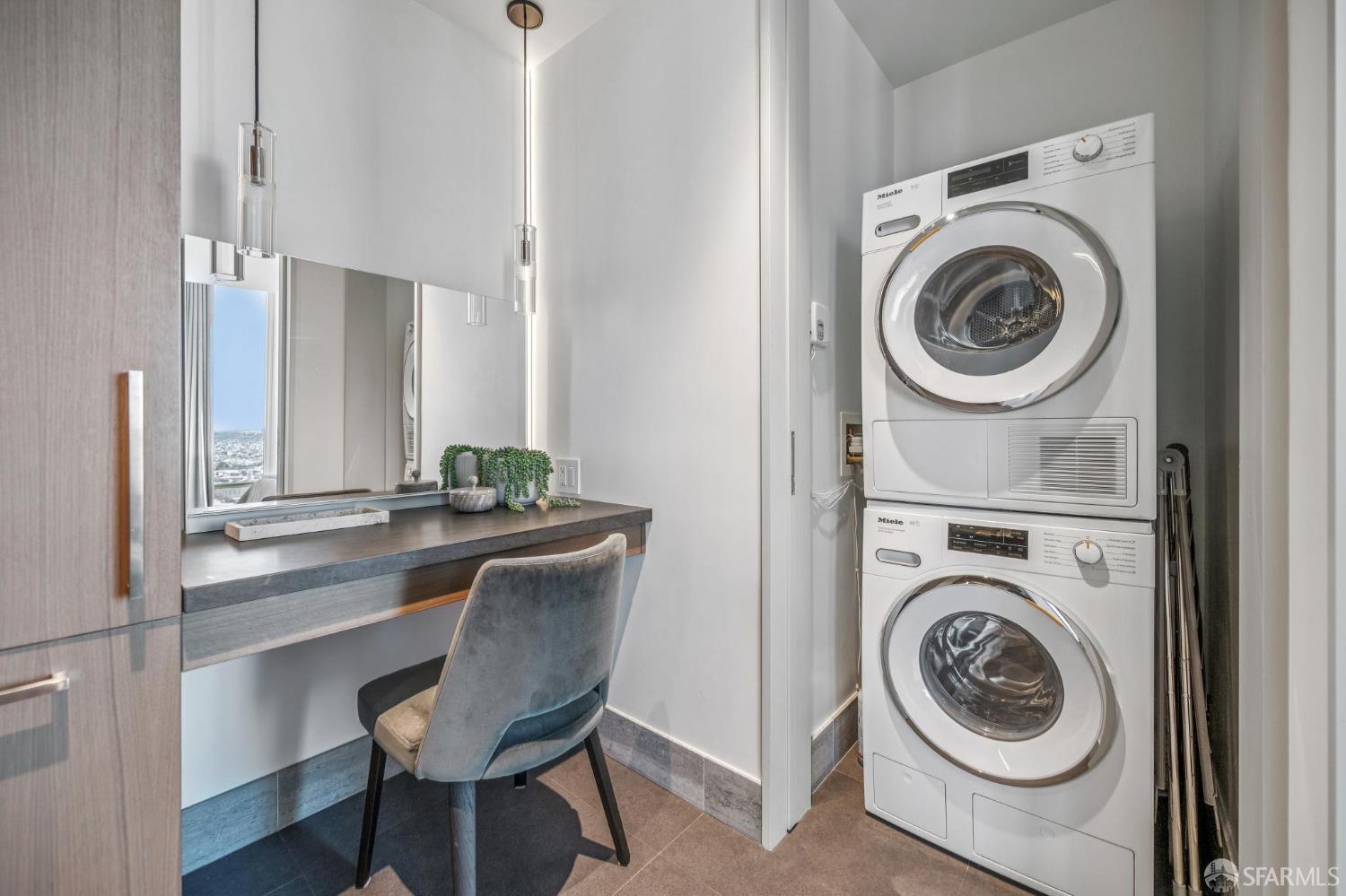 Detail Gallery Image 34 of 56 For 425 1st St #5404,  San Francisco,  CA 94105 - 2 Beds | 2 Baths