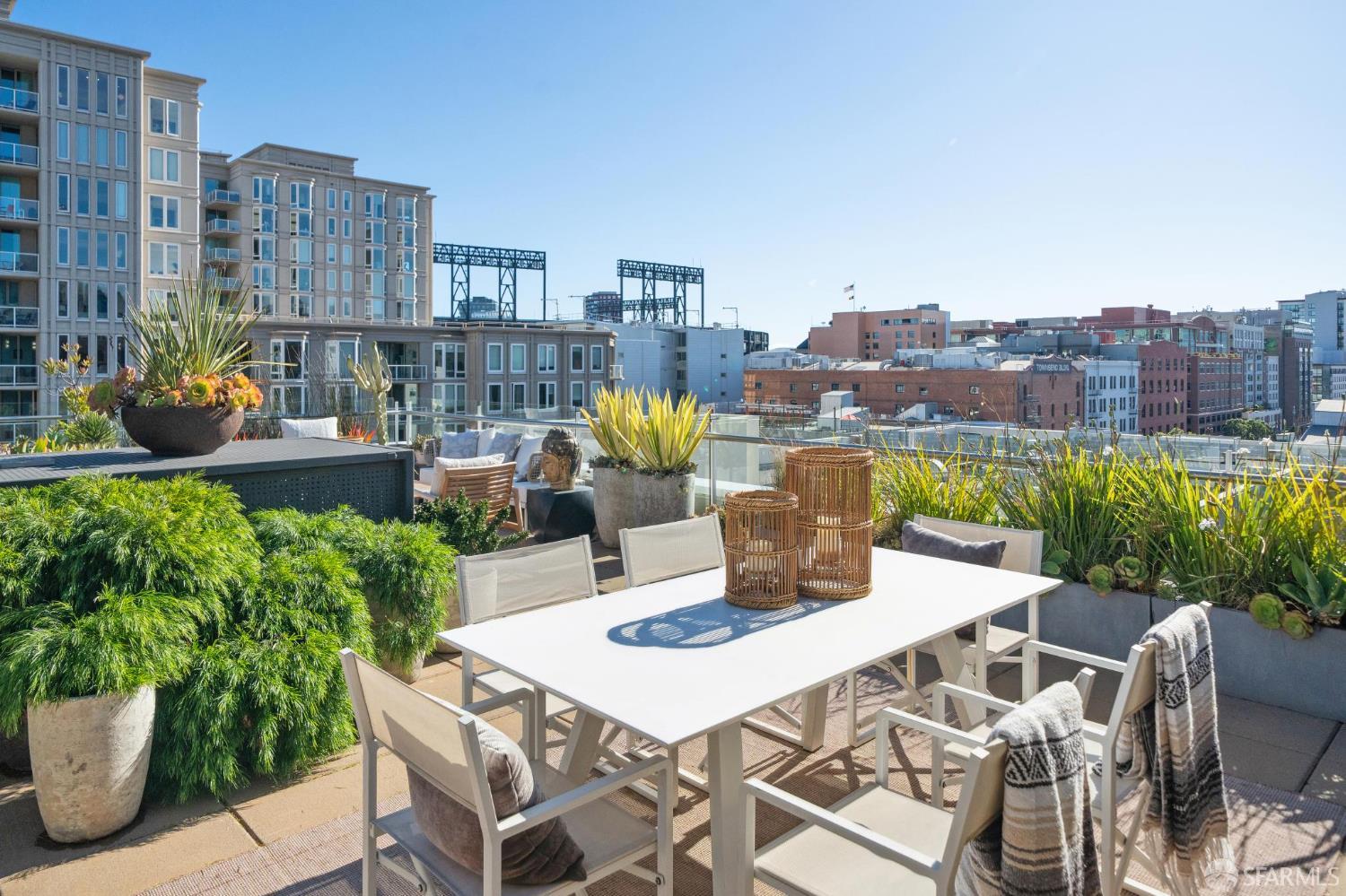 Detail Gallery Image 18 of 44 For 72 S Townsend St #806,  San Francisco,  CA 94107 - 2 Beds | 2 Baths