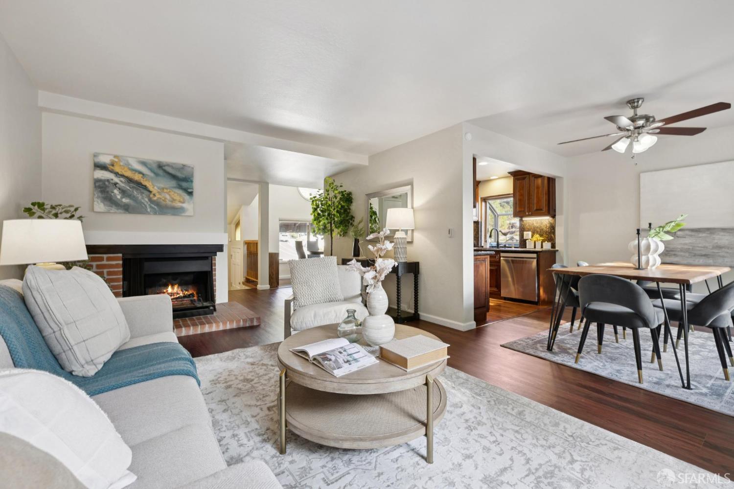 Detail Gallery Image 3 of 35 For 1 Cape Breton Ct, Pacifica,  CA 94044 - 4 Beds | 2 Baths